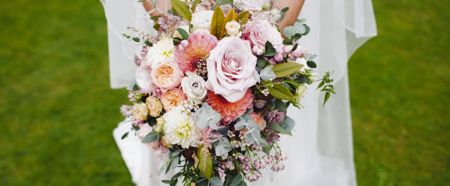 Most Popular Flower Used in Weddings › The Venue Counsellor